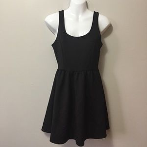 Forever 21 Little Black Dress Size Medium